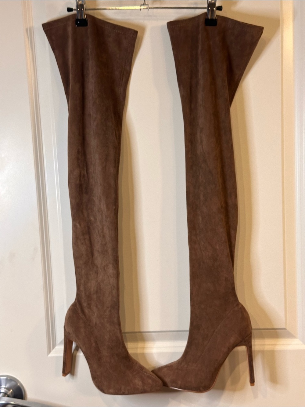 Fashion Nova Brown Suede Over the Knee Thigh High Heeled Boots Size 8